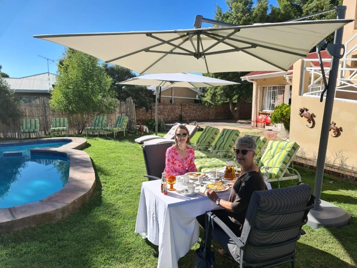 Victoria Oaks Guesthouse Victoria West Εξωτερικό φωτογραφία