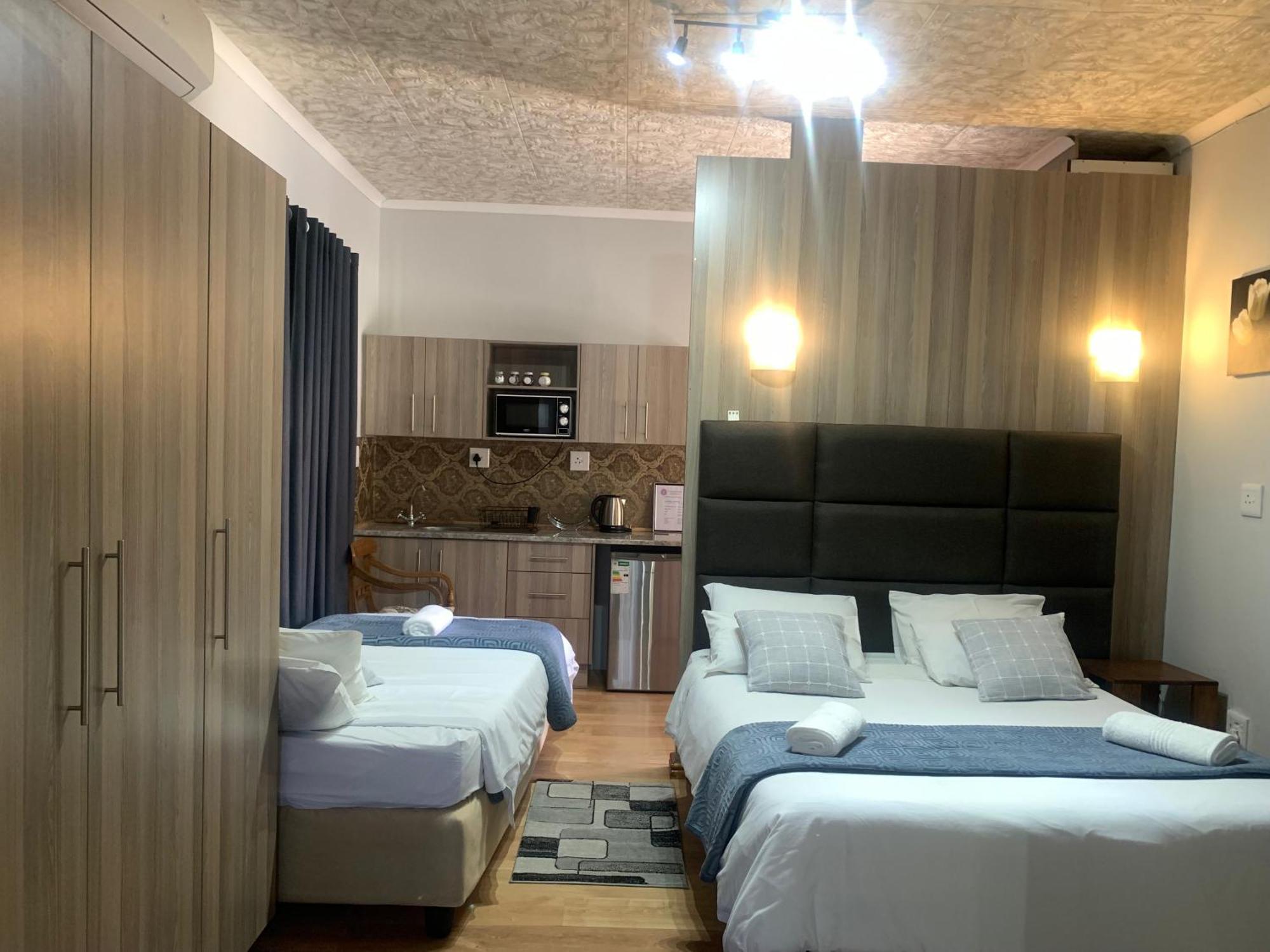 Victoria Oaks Guesthouse Victoria West Εξωτερικό φωτογραφία