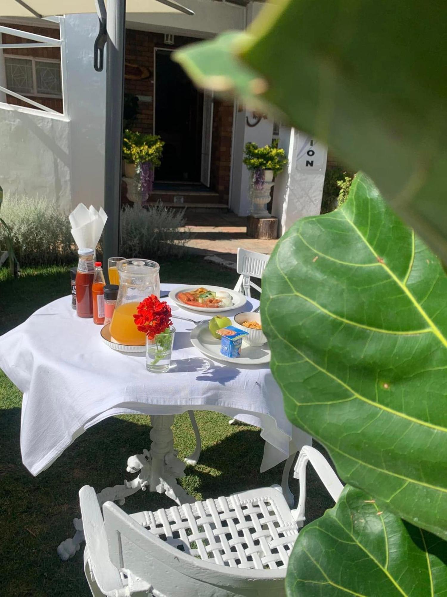 Victoria Oaks Guesthouse Victoria West Εξωτερικό φωτογραφία